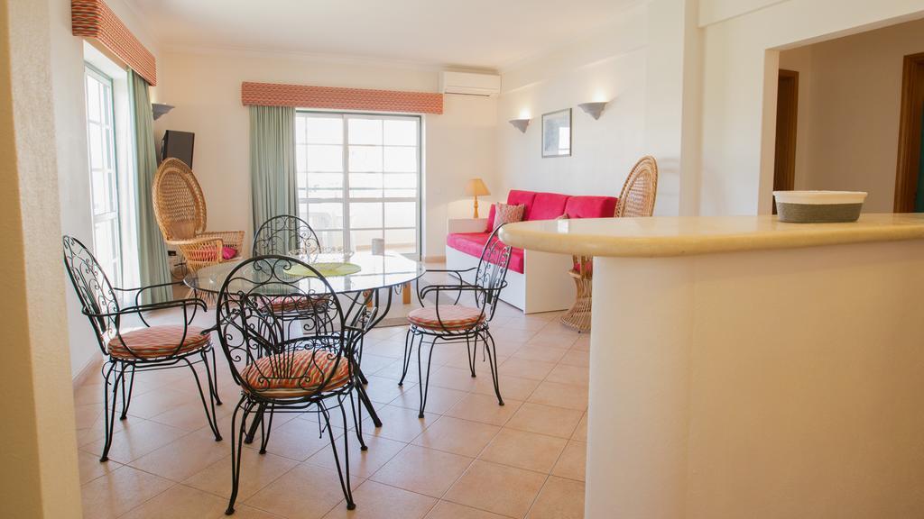 Apartamentos Quinta Da Praia ألفور المظهر الخارجي الصورة